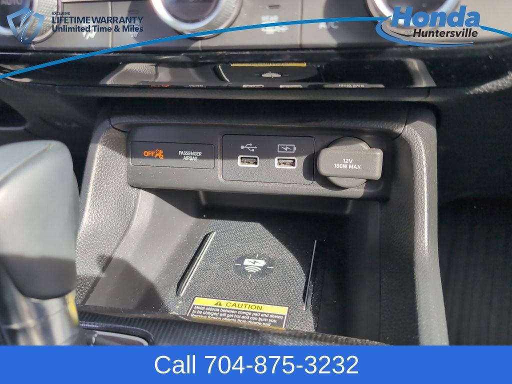 Used 2023 Honda Civic Touring image 28