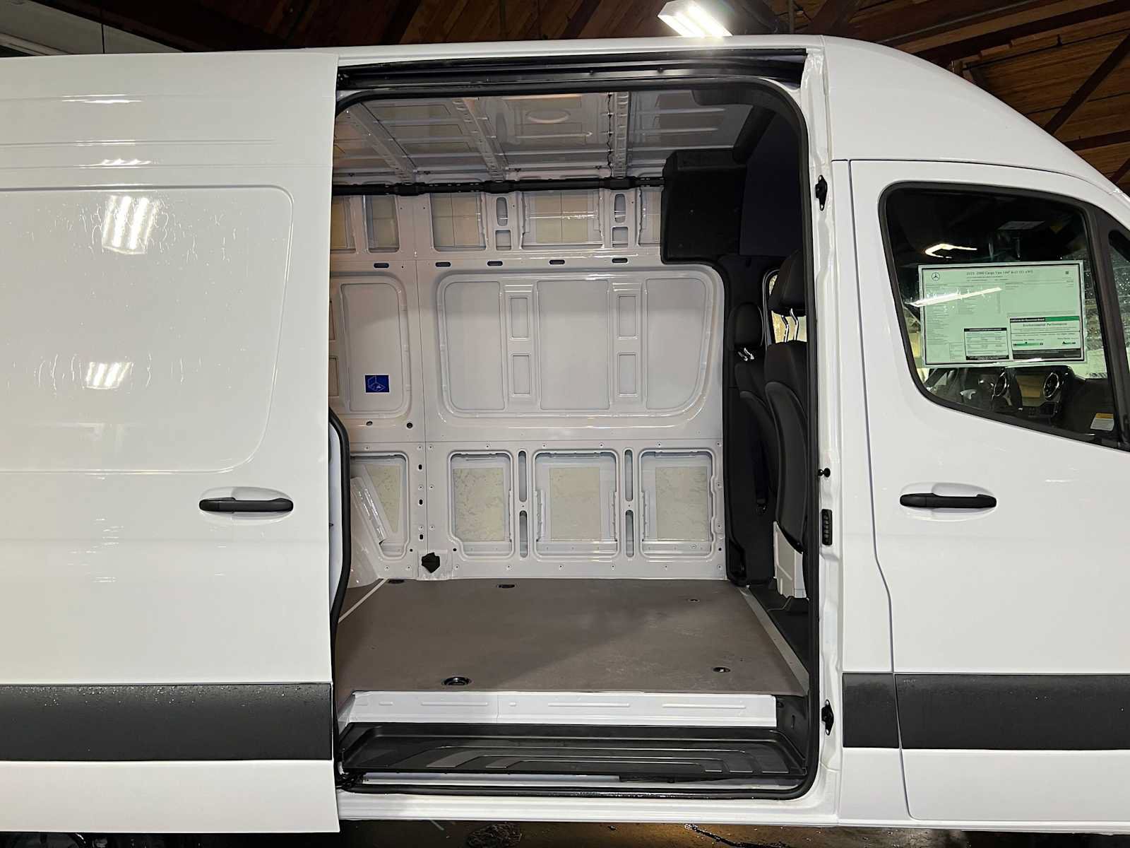 New 2025 Mercedes-Benz Sprinter 2500 image 13