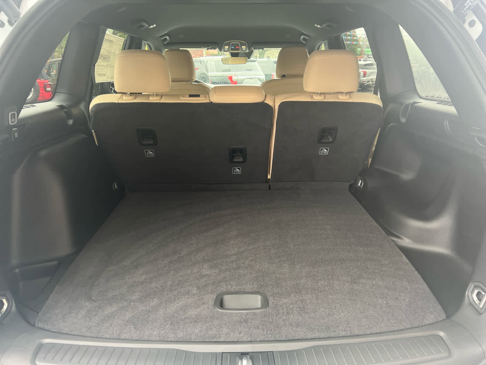 New 2025 Jeep Grand Cherokee Limited image 10