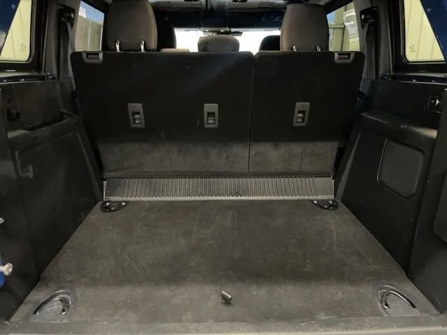 Used 2025 Ford Bronco Big Bend image 13