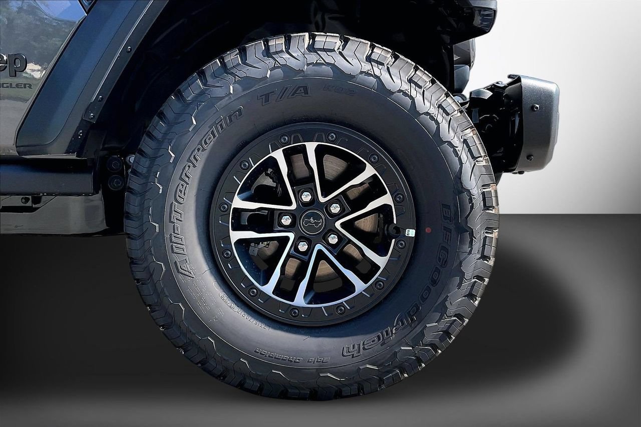 New 2026 Jeep Wrangler Unlimited Rubicon 392 AWD/4WD image 31