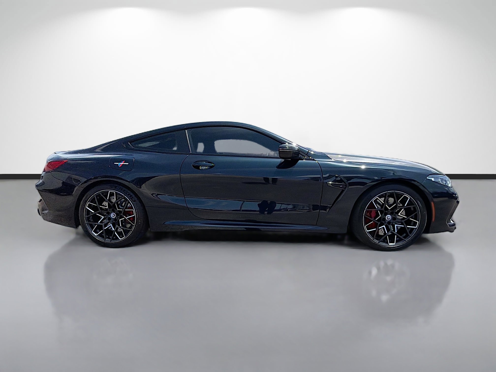 Used 2023 BMW M8 Competition AWD/4WD image 2