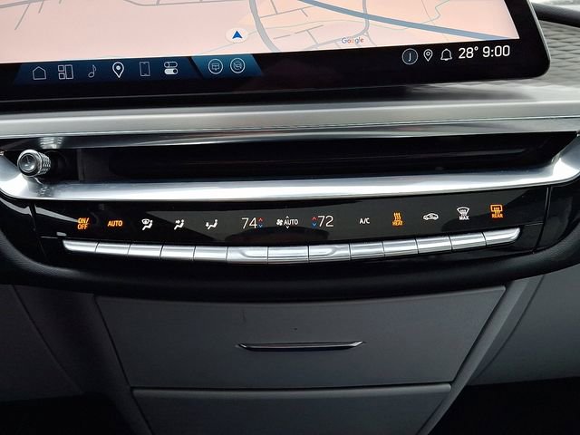 Certified 2024 Cadillac Lyriq Luxury image 19