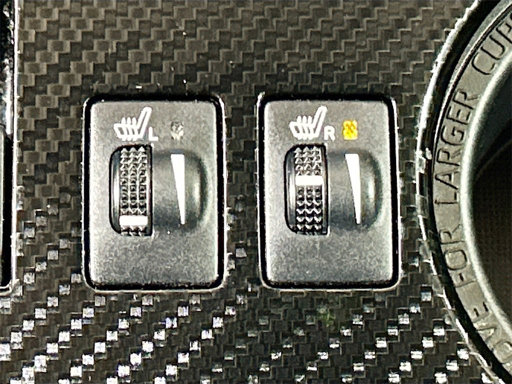 Used 2023 Toyota 4Runner TRD Off-Road Premium image 18