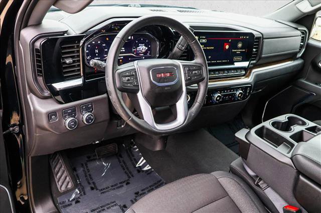 Used 2024 GMC Sierra 1500 SLE w/ Preferred Package image 10