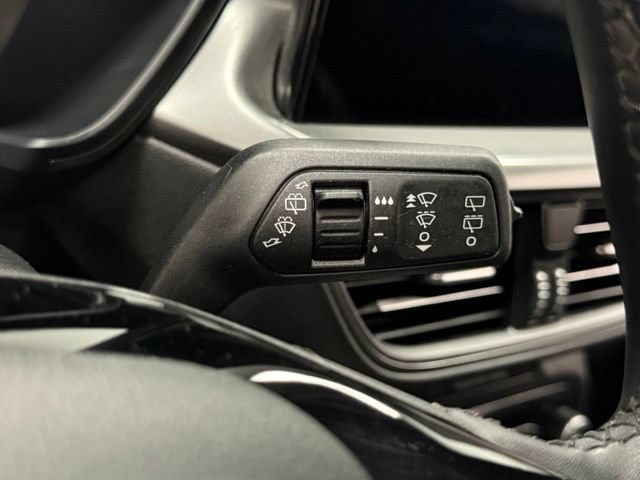 Used 2023 Ford Escape SE FWD image 20