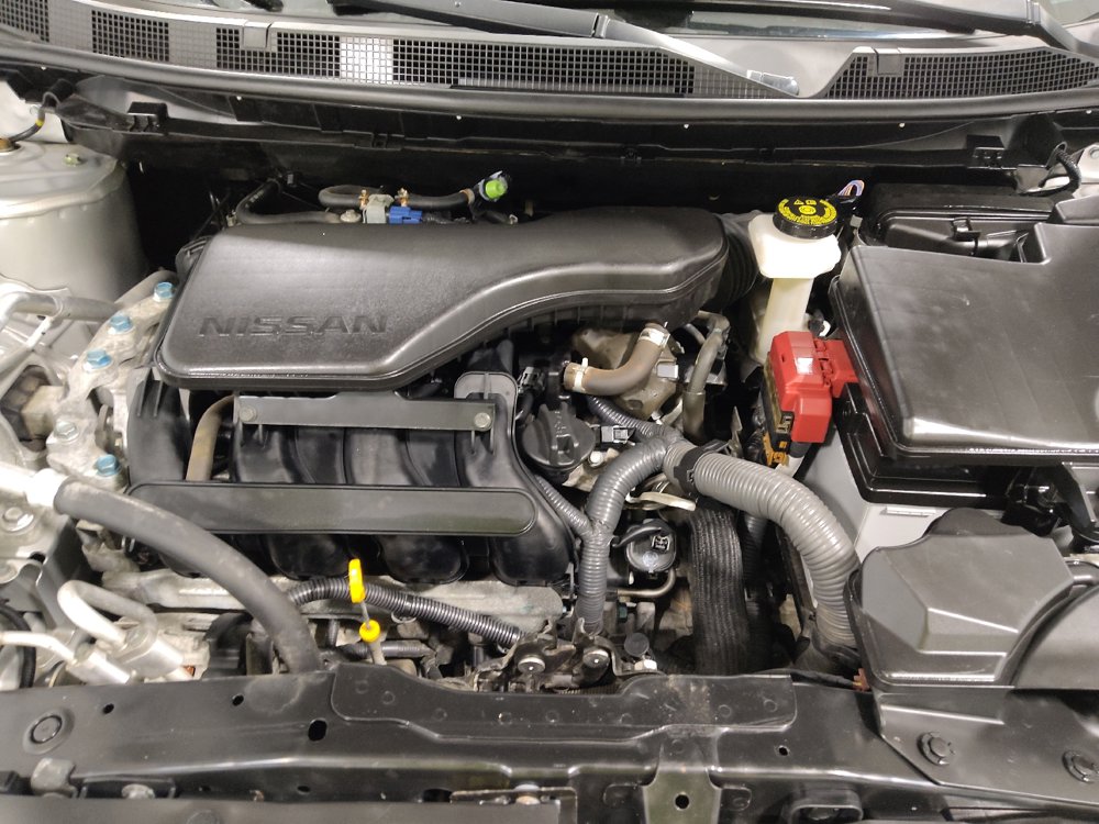 Used 2017 Nissan Rogue Sport SV w/ SV Premium Package AWD/4WD image 30