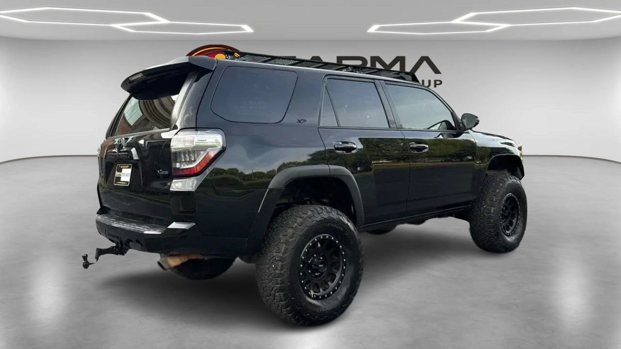 Used 2020 Toyota 4Runner SR5 Premium w/ Moonroof Package AWD/4WD image 5