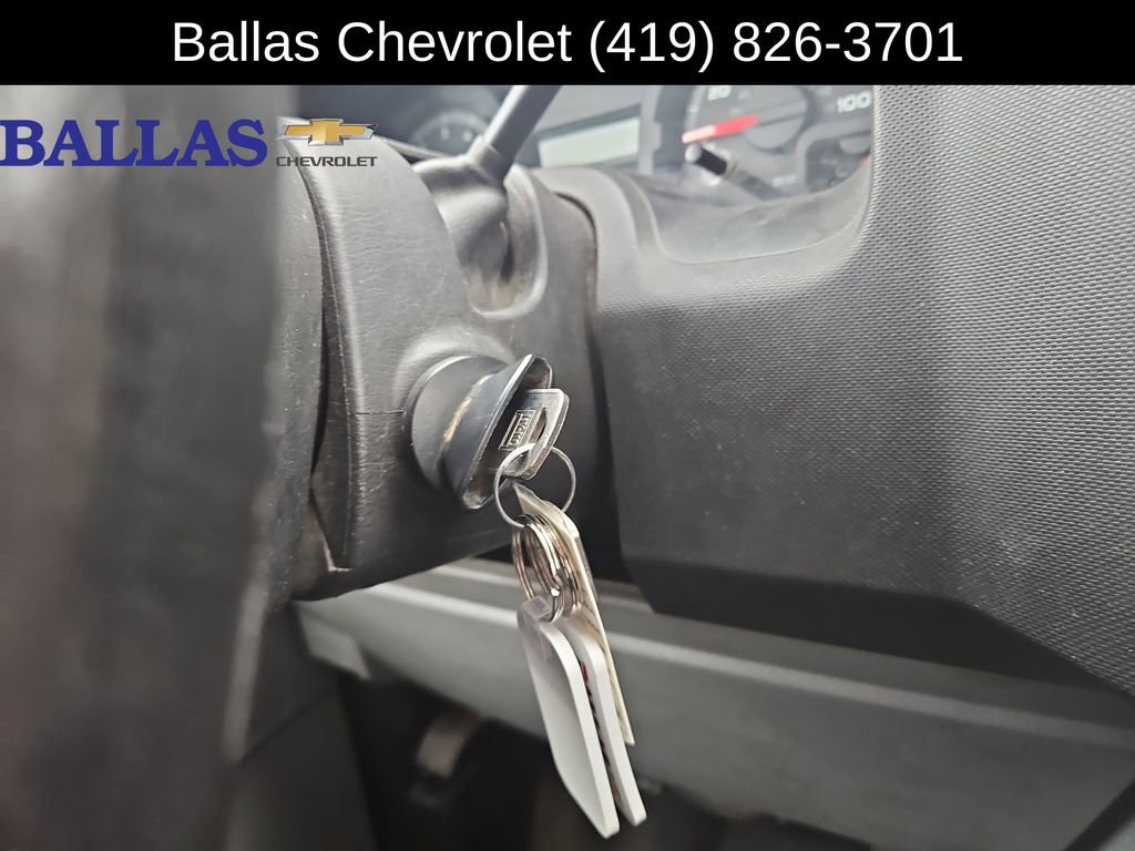 Used 2011 Ford E-350 and Econoline 350 XLT RWD image 17