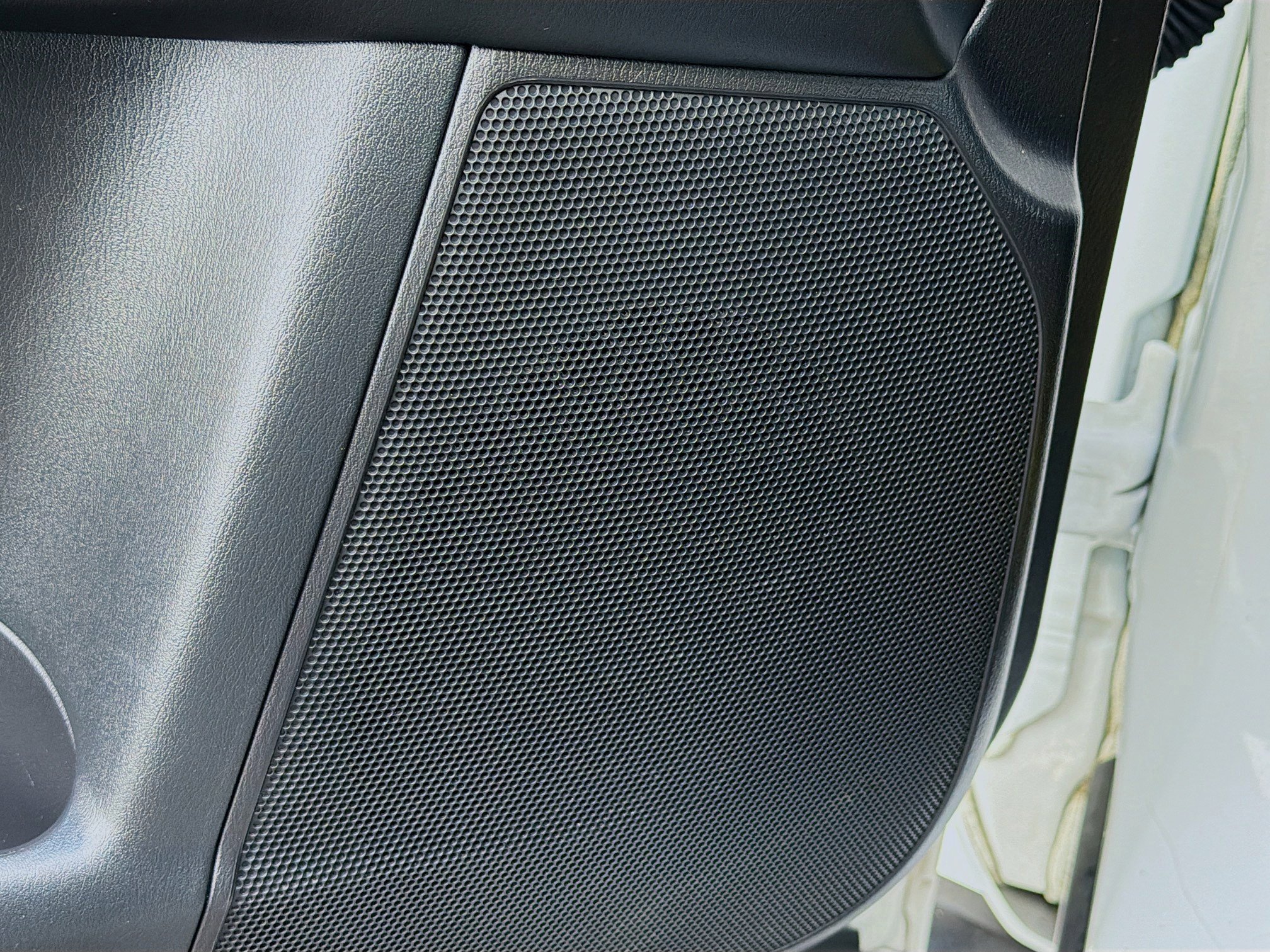 Used 2023 INFINITI QX80 Luxe w/ Cargo Package image 26