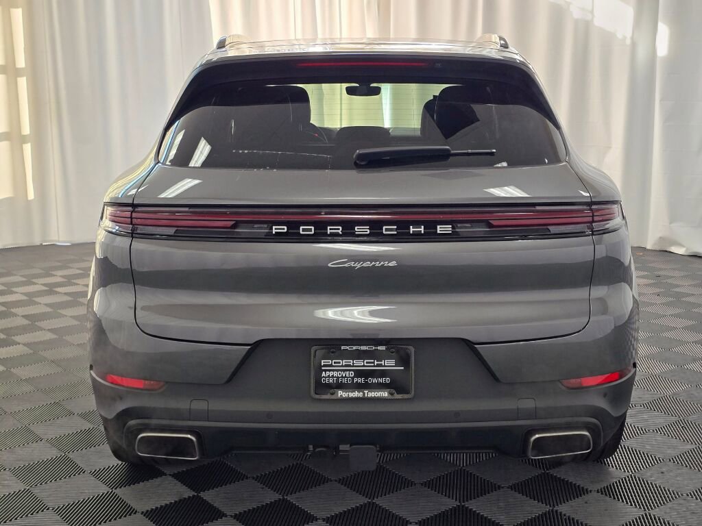 Certified 2025 Porsche Cayenne image 6
