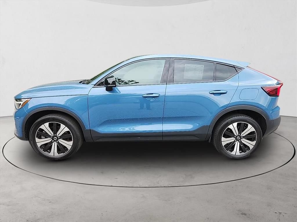 Certified 2023 Volvo C40 P8 Recharge Plus w/ Climate Package AWD/4WD image 2