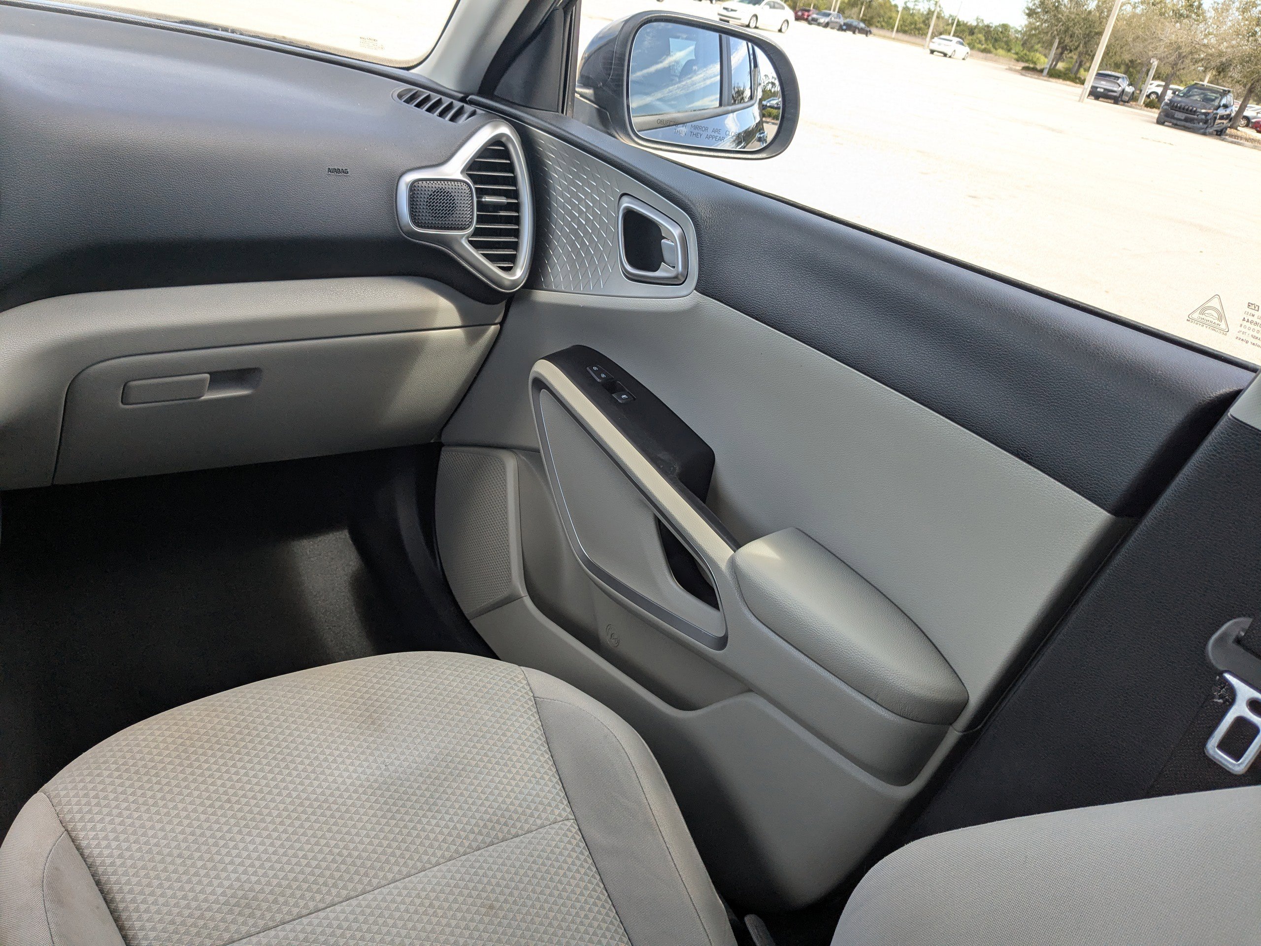 Used 2021 Kia Soul LX image 19