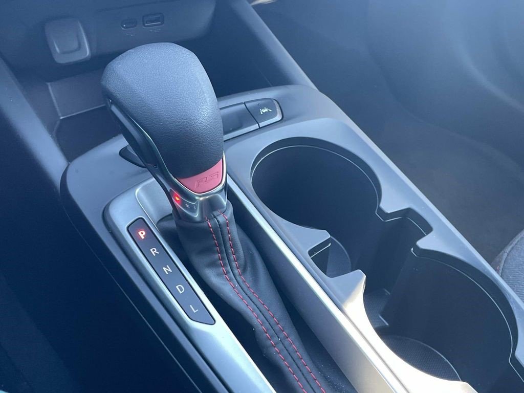 Certified 2025 Chevrolet Trax RS w/ Sunroof Package image 18