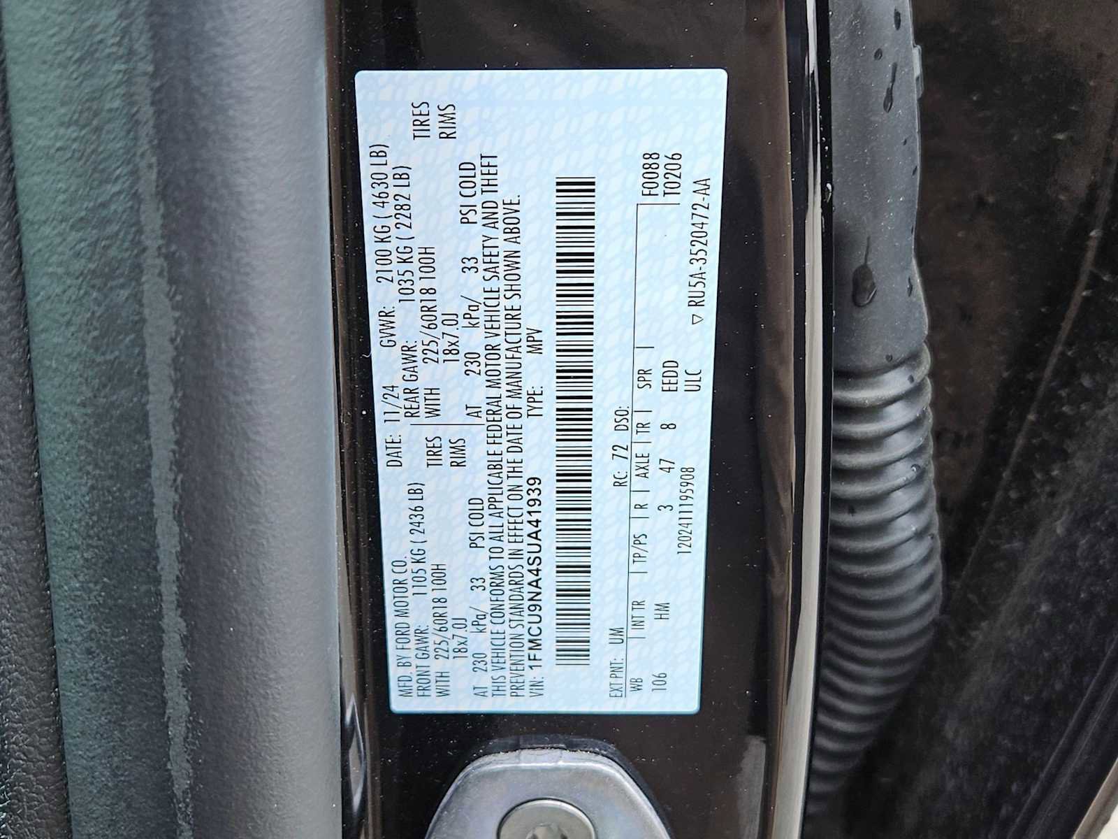 Used 2025 Ford Escape ST-Line Select AWD/4WD image 30