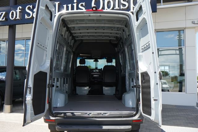 New 2025 Mercedes-Benz Sprinter 2500 image 8