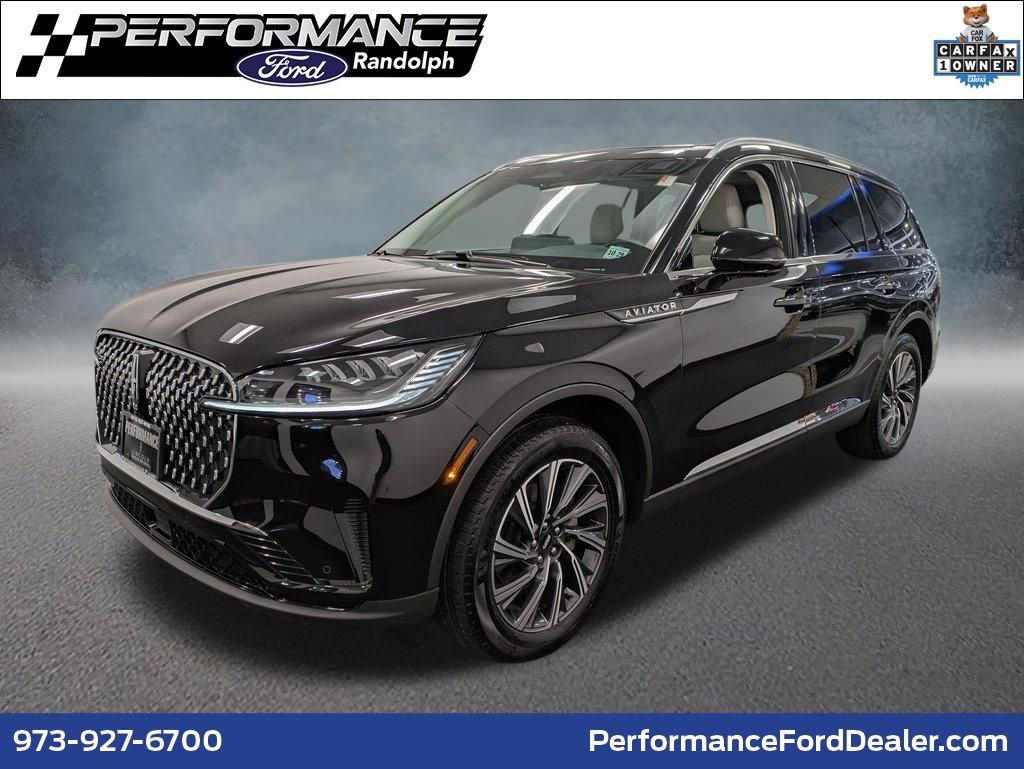Certified 2025 Lincoln Aviator AWD image 1