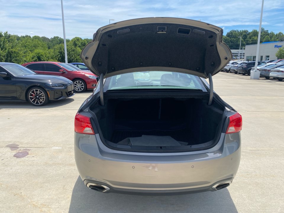 Used 2017 Chevrolet Impala Premier FWD image 18