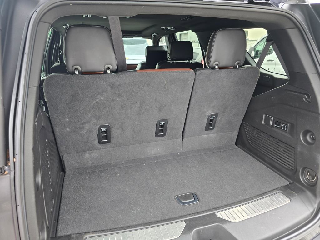 Used 2023 GMC Yukon Denali Ultimate image 21
