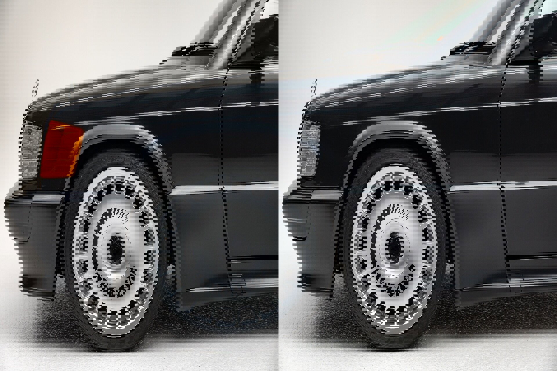 Used 1987 Mercedes-Benz 190 E 2.3-16 image 20