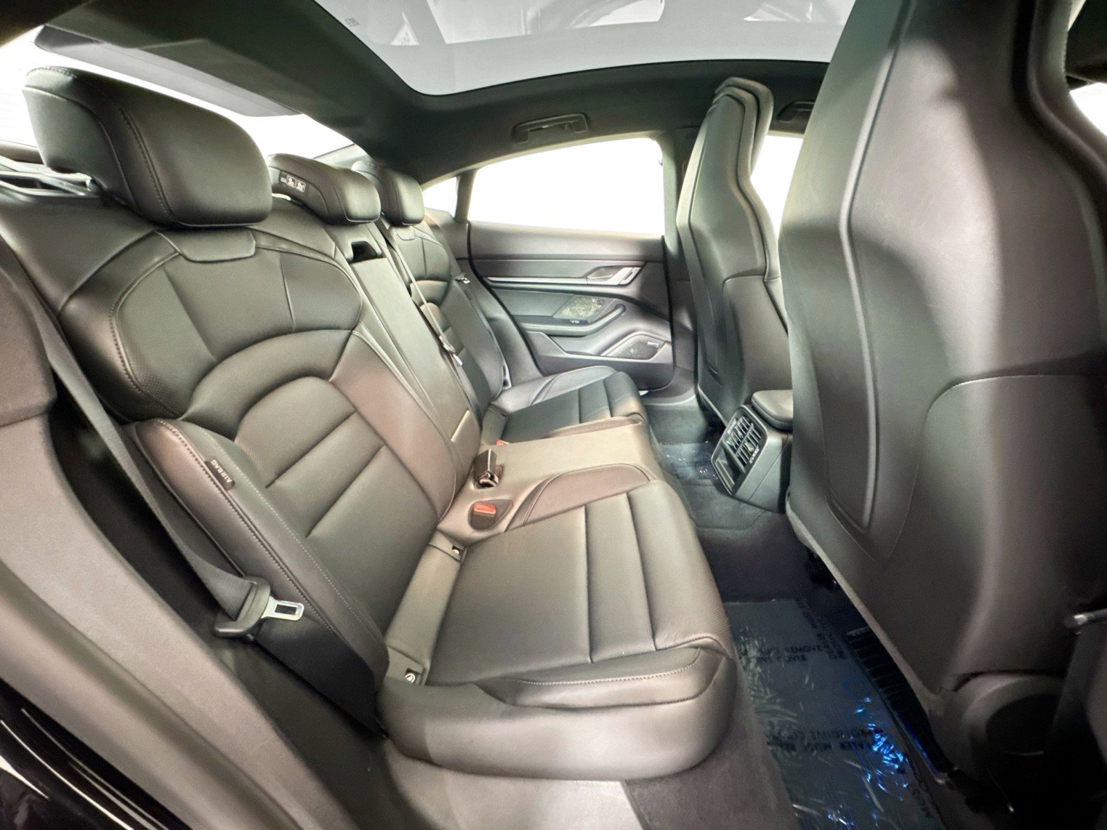 Certified 2025 Porsche Taycan image 22