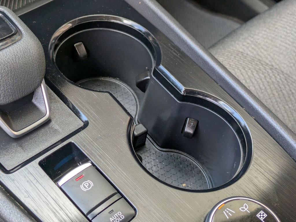 Used 2024 Nissan Rogue SV image 19