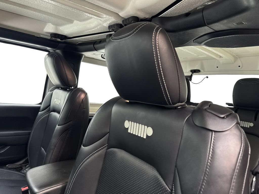 Used 2022 Jeep Wrangler Sport AWD/4WD image 26