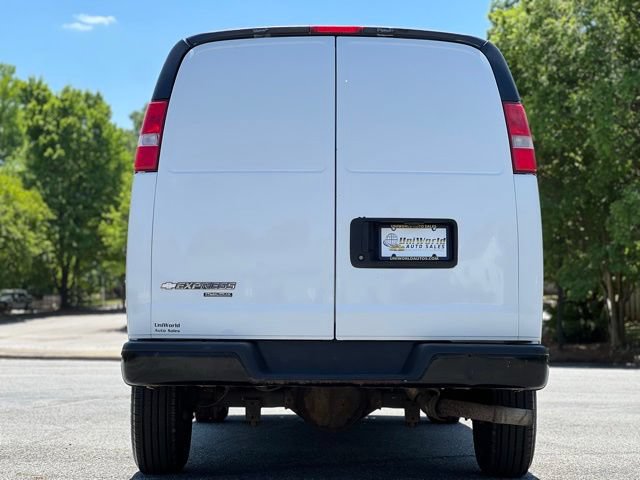 Used 2016 Chevrolet Express 2500 RWD image 6