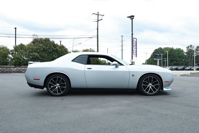 Used 2020 Dodge Challenger R/T Scat Pack w/ Scat Pack Stripe RWD image 4