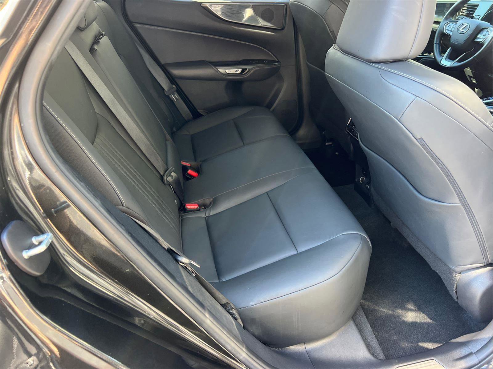 Used 2024 Lexus NX 350 AWD image 16