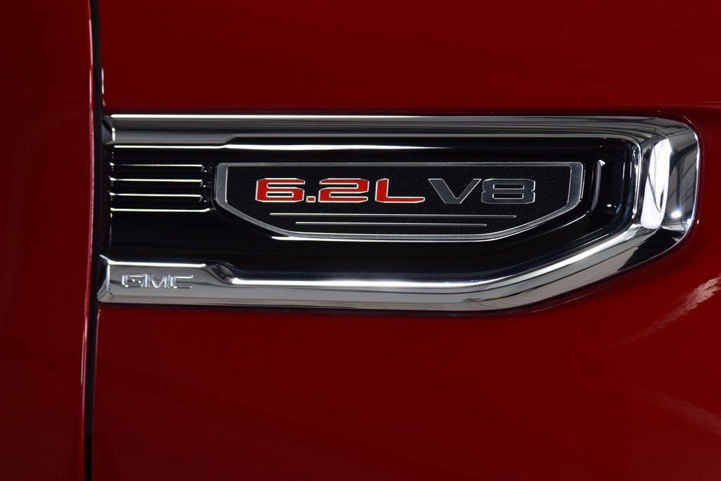 Used 2024 GMC Sierra 1500 Denali w/ Technology Package AWD/4WD image 12