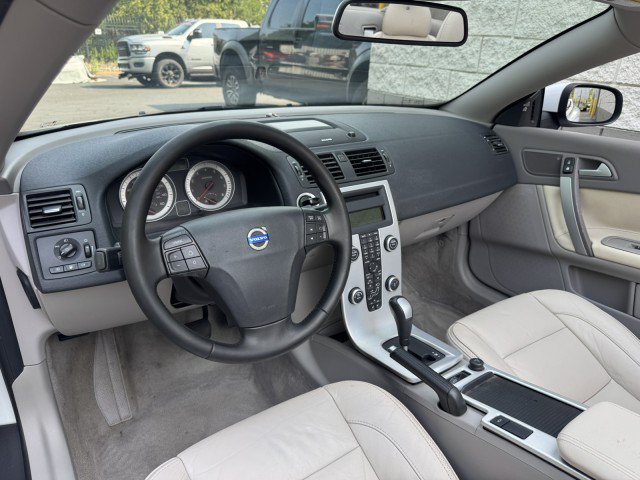 Used 2012 Volvo C70 T5 w/ Climate Pkg FWD image 6