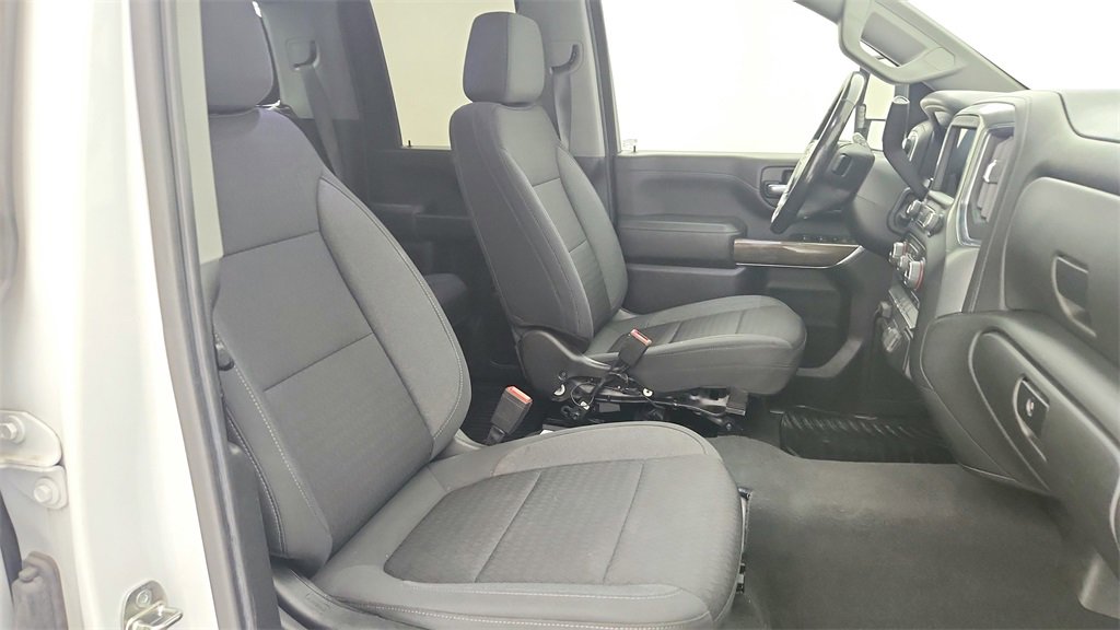 Used 2022 Chevrolet Silverado 2500 LT w/ Convenience Package image 31