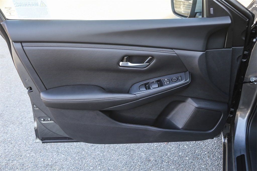 New 2025 Nissan Sentra SV w/ All-Weather Package FWD image 18