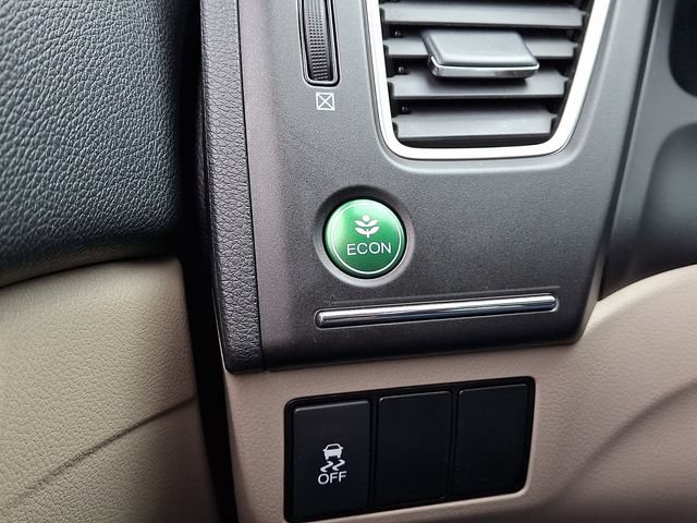 Used 2015 Honda Civic LX image 25