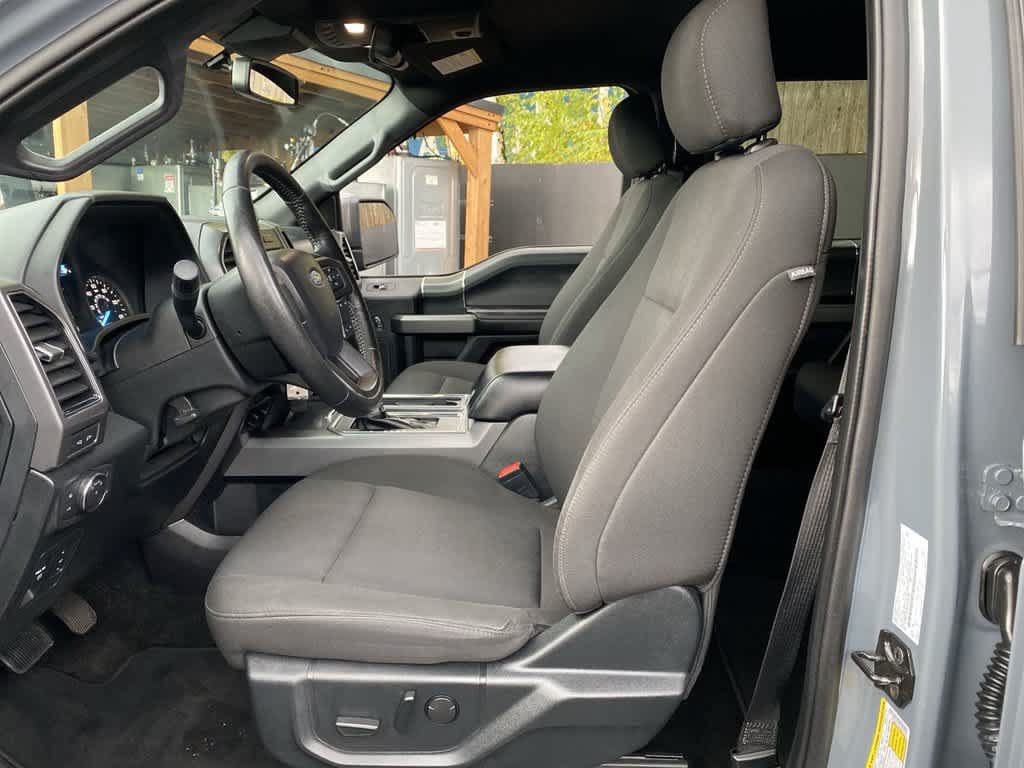 Used 2019 Ford F150 XLT w/ Equipment Group 302A Luxury AWD/4WD image 13