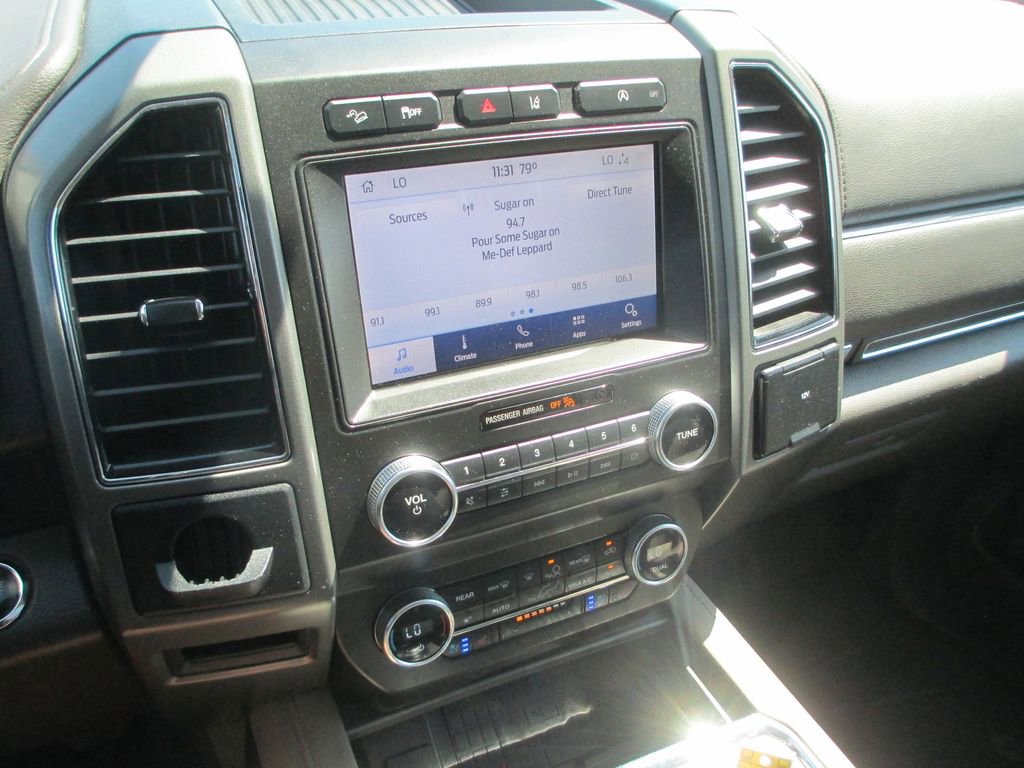 Used 2020 Ford Expedition Max XLT w/ Equipment Group 202A AWD/4WD image 28