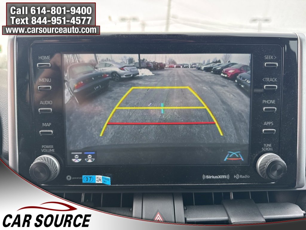 Used 2021 Toyota RAV4 XLE w/ Convenience Package image 28