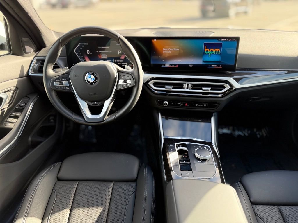 Certified 2023 BMW 330i xDrive Sedan w/ Driving Assistance Package image 11