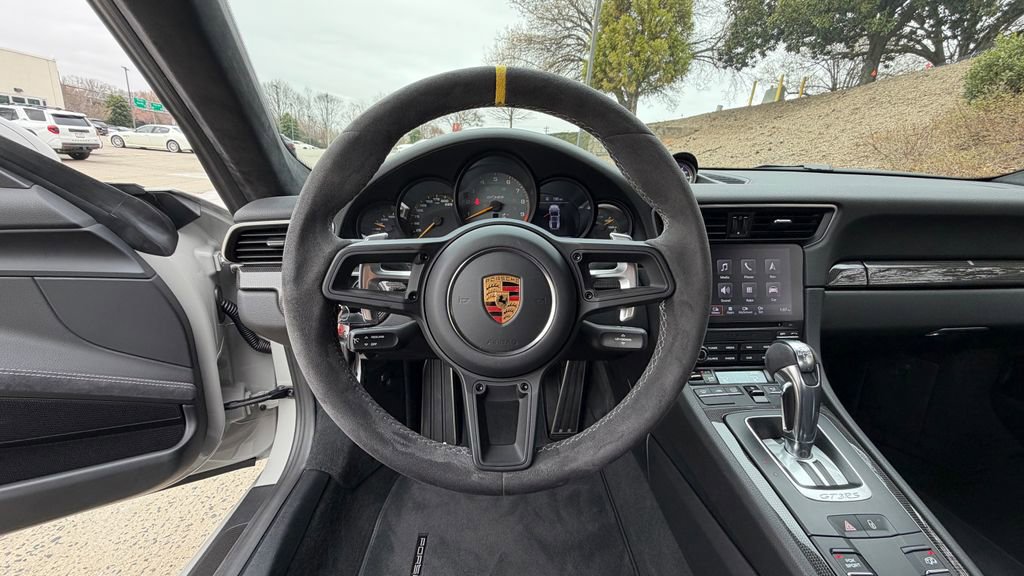 Used 2019 Porsche 911 GT3 RS image 16