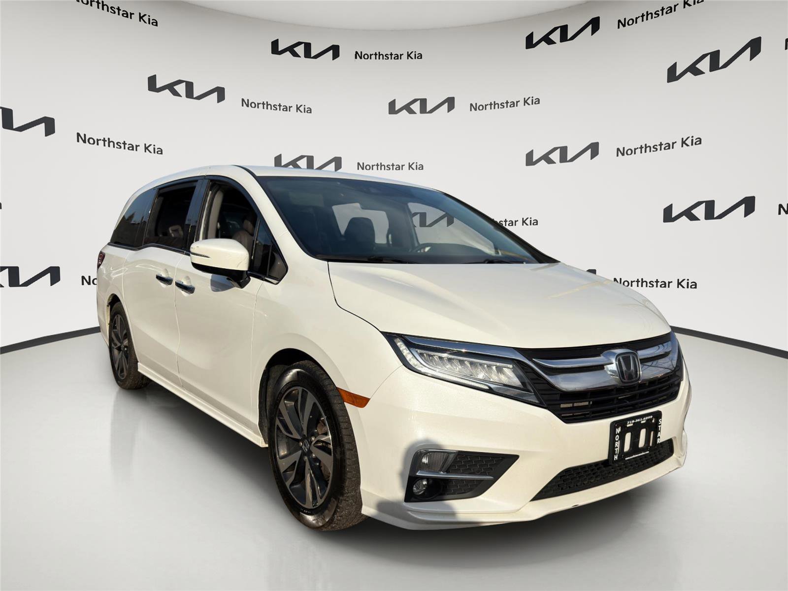 Used 2020 Honda Odyssey Elite image 5