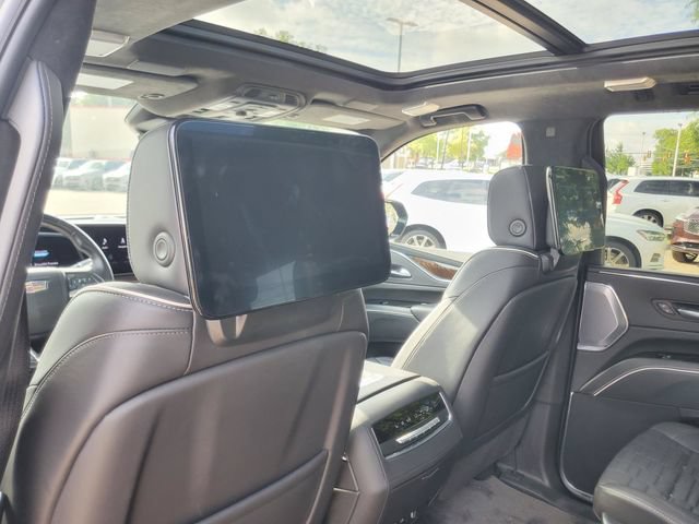Used 2023 Cadillac Escalade Sport Platinum w/ LPO, ONYX Package AWD/4WD image 27