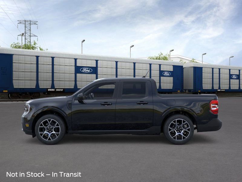 New 2026 Ford Maverick Lariat image 4