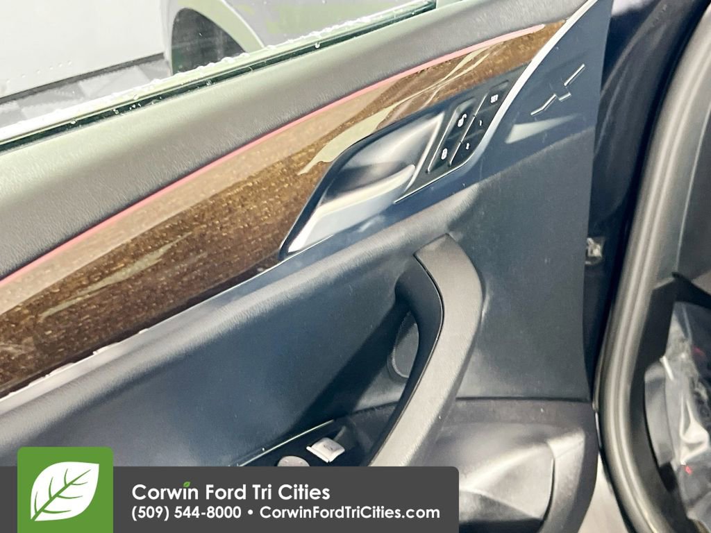 Used 2023 BMW X3 xDrive30i image 12