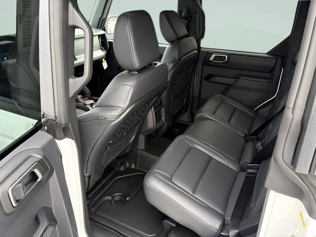 New 2025 Ford Bronco Badlands AWD/4WD image 5