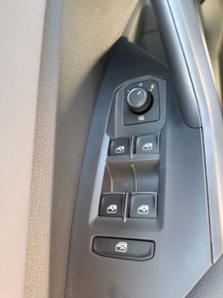 New 2026 Volkswagen Jetta SE image 16