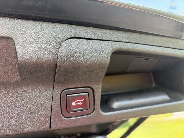 Used 2023 GMC Acadia SLE w/ Infotainment Package AWD/4WD image 39