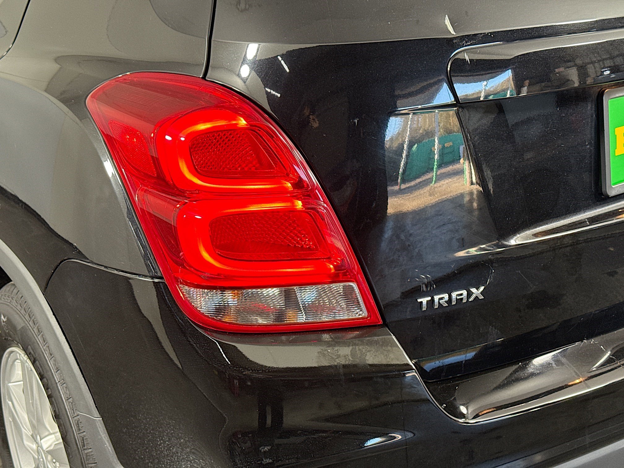 Used 2020 Chevrolet Trax LT image 35