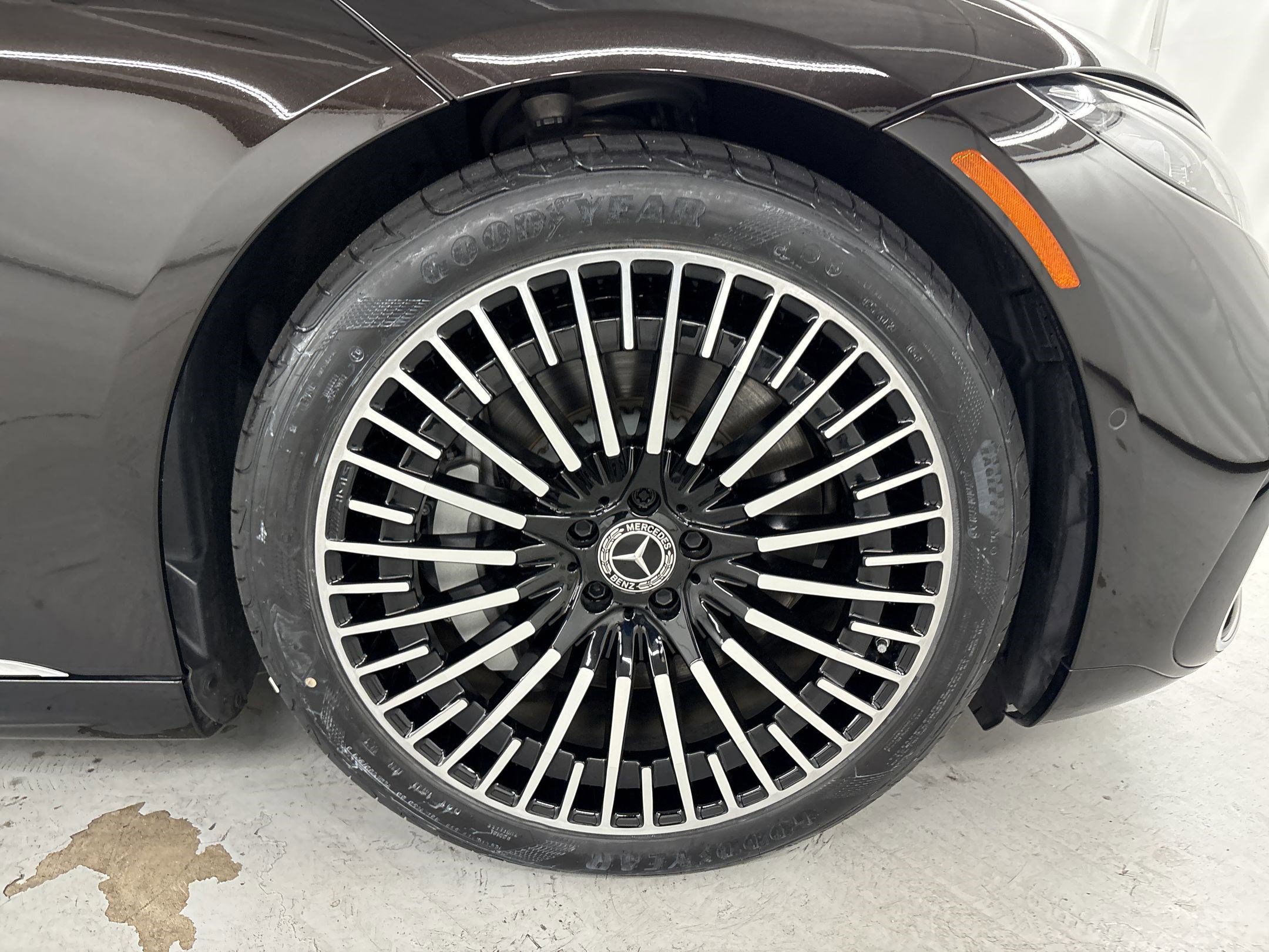 Certified 2023 Mercedes-Benz EQS 580 4MATIC Sedan image 12