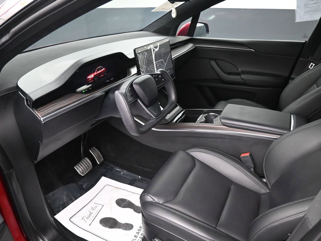 Used 2023 Tesla Model X image 21
